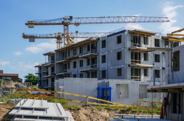 New apartments buildings estate construction site is seen in Gdansk, Poland on 8 {month name} {year 4} Poland's parliament passed a bill introducing state-subsidized housing loans with a fixed 2 percent  interest rate for a period of 10 years for first-time apartment buyers. (Photo by Michal Fludra/NurPhoto via Getty Images)