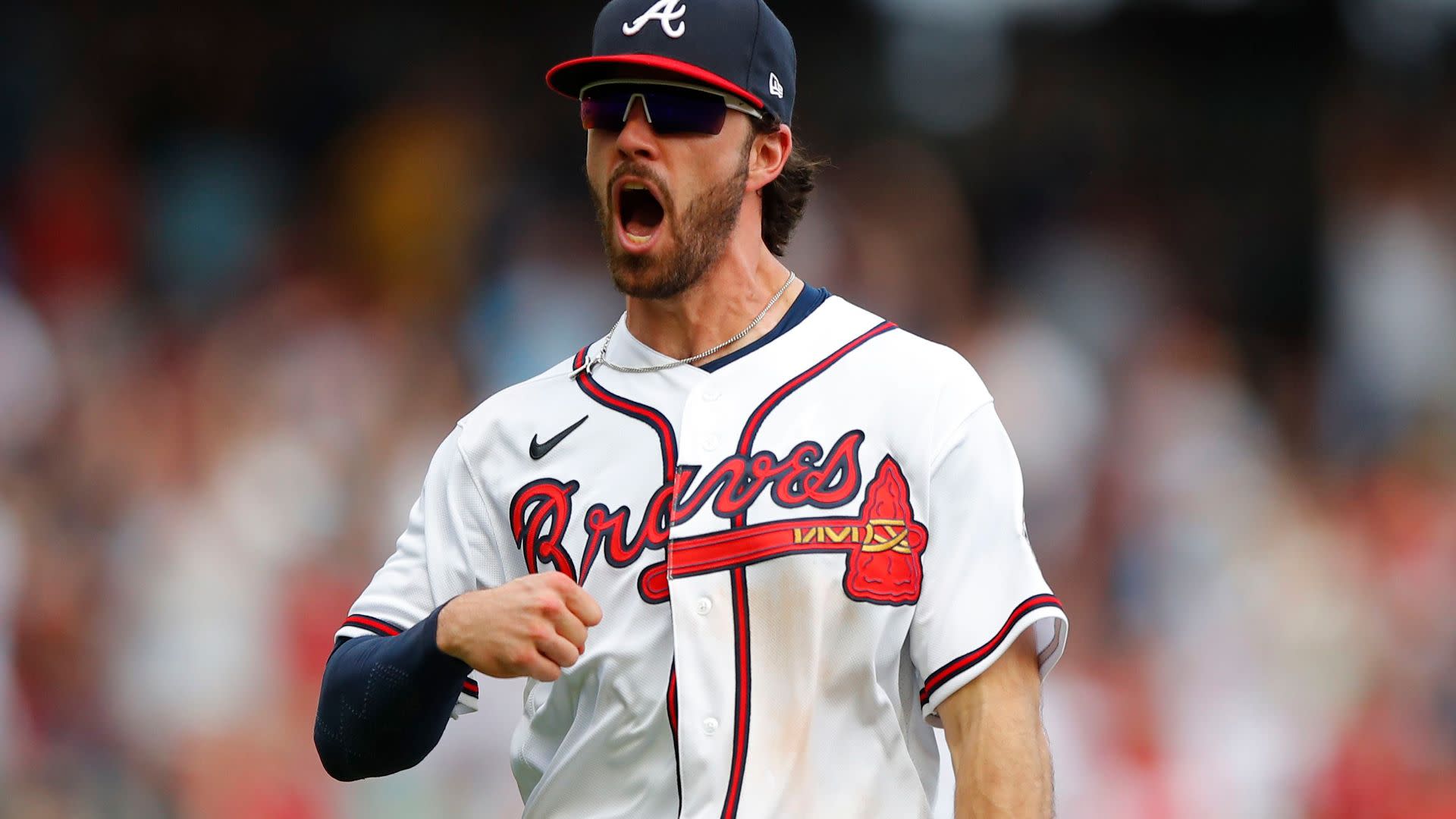 Dansby Swanson reportedly agrees to deal with Chicago Cubs - Los Angeles  Times