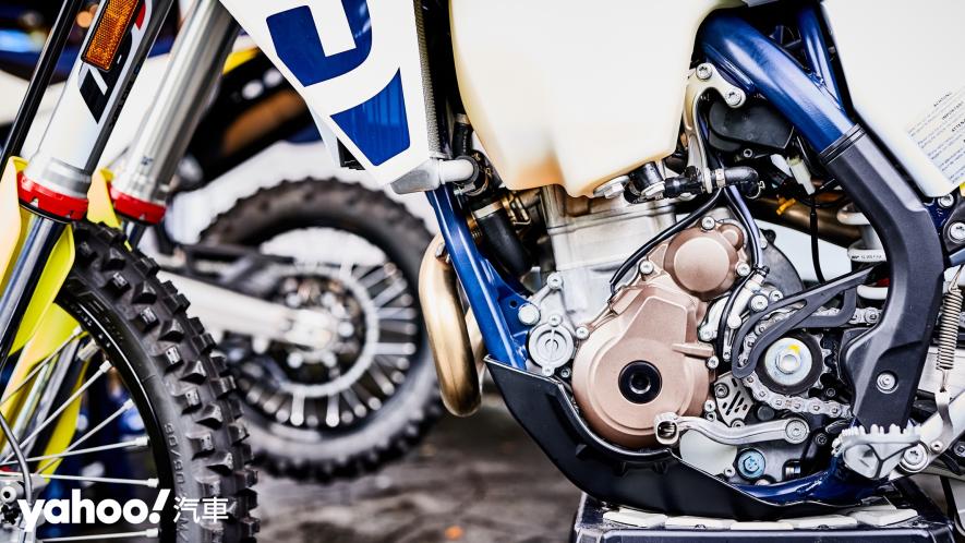 工廠賽車就是狂！純種越野Husqvarna 2020年式FE車系正式發表！ - 6