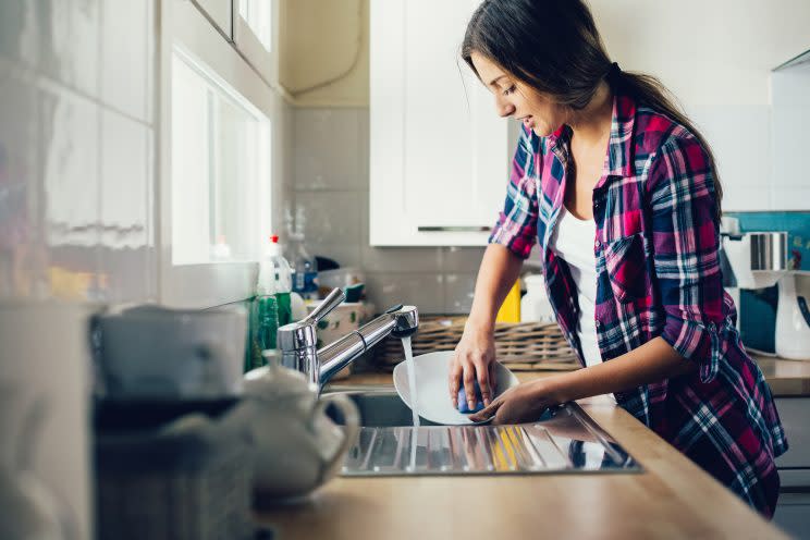 Women do 10 more hours of housework per week than men