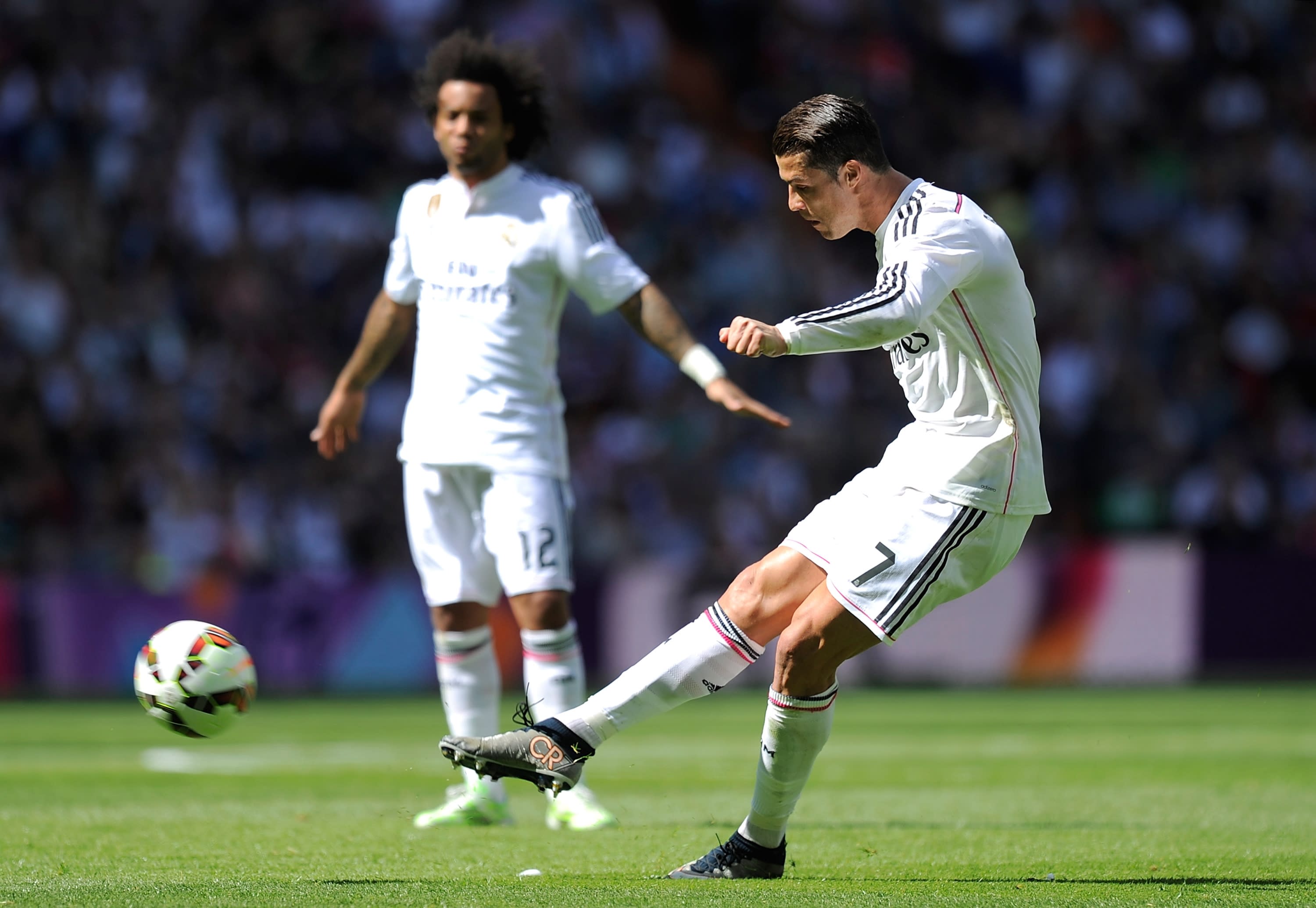 Cristiano Ronaldo totally baffles Eibar goalkeeper with ... - 3000 x 2071 jpeg 461kB