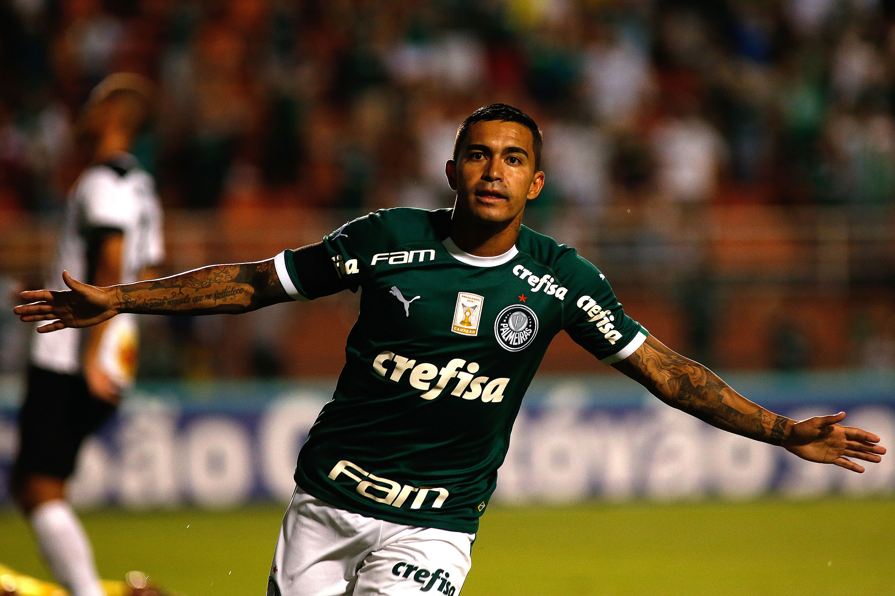 Palmeiras bate Bragantino e se recupera de derrota em clássico