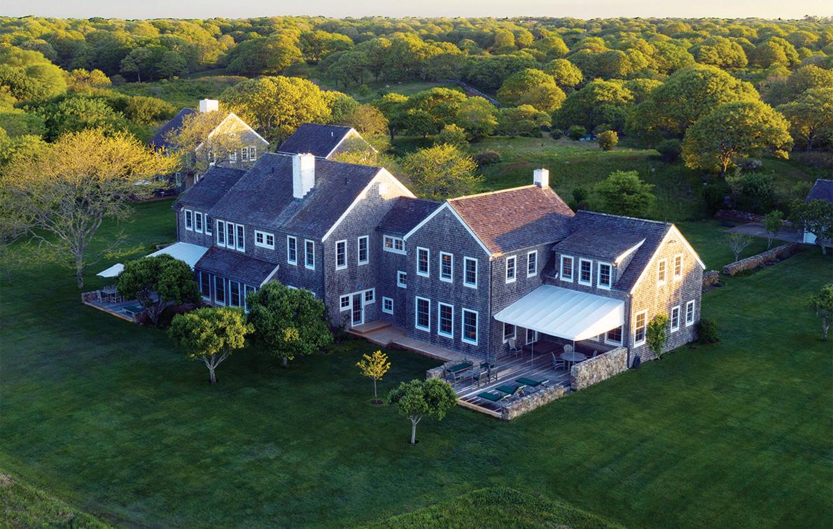 Jackie Os Marthas Vineyard Home Can Now Be Yoursfor A Cool 65 Million 