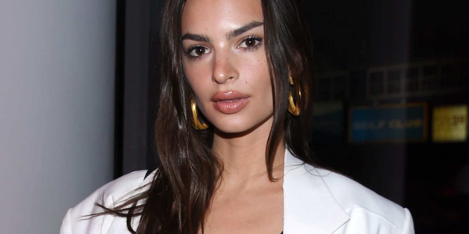 Emily Ratajkowski's post-baby body pictures are dividing people