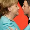 Renzi e Merkel a Maranello, la nuova Ue fa tappa in Ferrari