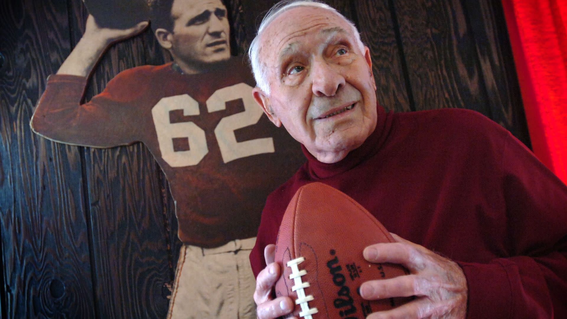 Charley Trippi, Hall of Famer who led the Chicago Cardinals to an