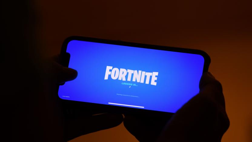 US-IT-LIFESTYLE-GAMES-COURT-APPLE-FORTNITE