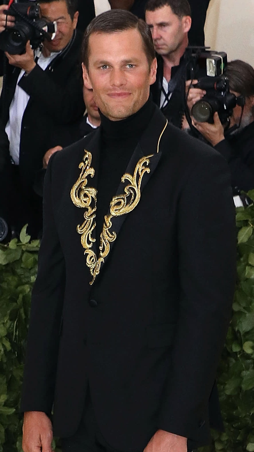 What the fashion? Tom Brady gets mocked online for his Met Gala outfit ...