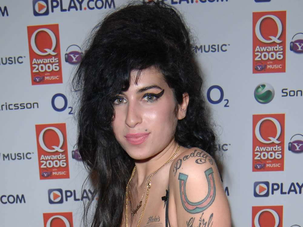 Amy Winehouse Mutter Arbeitet An Neuer Bbc Doku