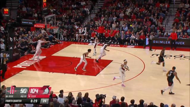 Jabari Smith Jr. with a deep 3 vs the Portland Trail Blazers