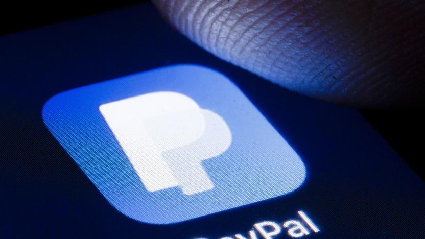 BERLIN, GERMANY - APRIL 22: The logo of online payment service PayPal is shown on the display of a smartphone on April 22, 2020 in Berlin, Germany. (Photo by Thomas Trutschel/Photothek via Getty Images)