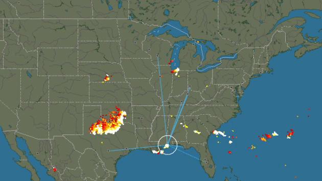 Watch lightning strike around the world in real time | Engadget