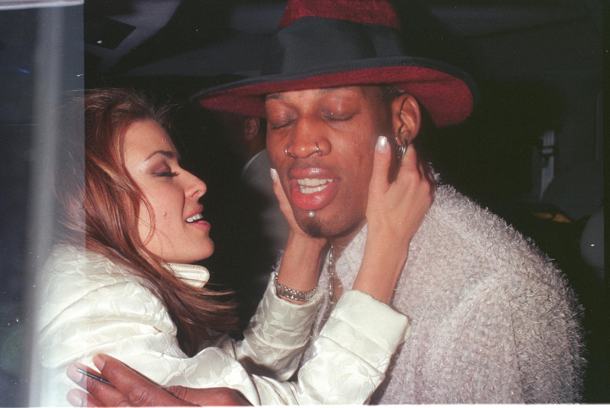 Carmen Electra Said She Had Sex With Dennis Rodman At Bulls Facility 7806