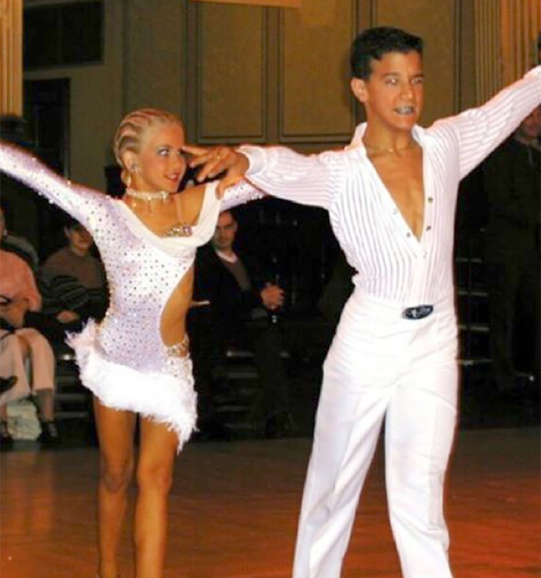 Julianne Hough Shares Epic Dancing Throwback with a Young Mark Ballas — and They ...1873 x 2000