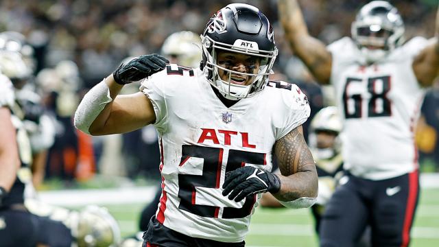 NFL Fantasy Football 2022: Week 12 Waiver Wire pickups, adds and