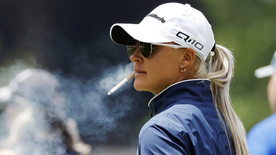 Getty Images - LANCASTER, PENNSYLVANIA - MAY 30: Charley Hull of England smokes a cigarette on the 9th tee during the first round of the U.S. Women's Open Presented by Ally at Lancaster Country Club on May 30, 2024 in Lancaster, Pennsylvania. (Photo by Sarah Stier/Getty Images)