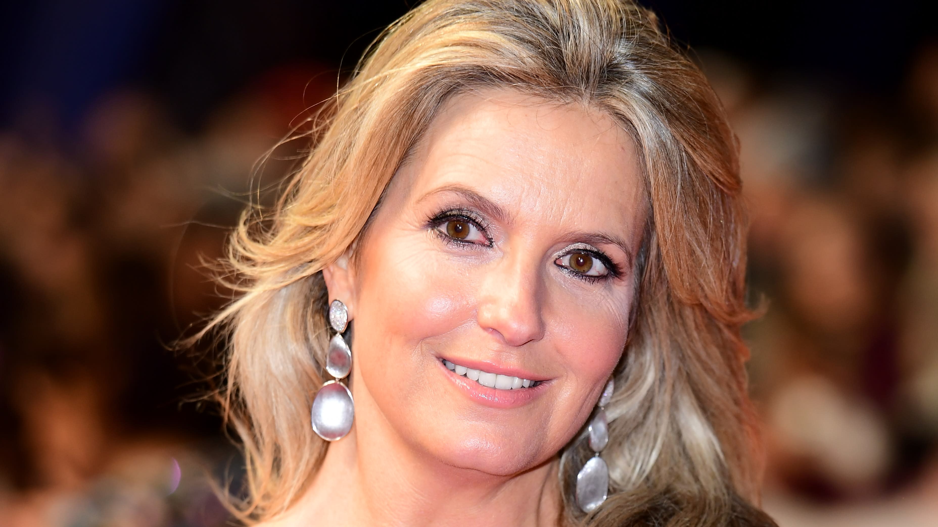 Sir Rod Stewart S Wife Penny Lancaster Considers Joining