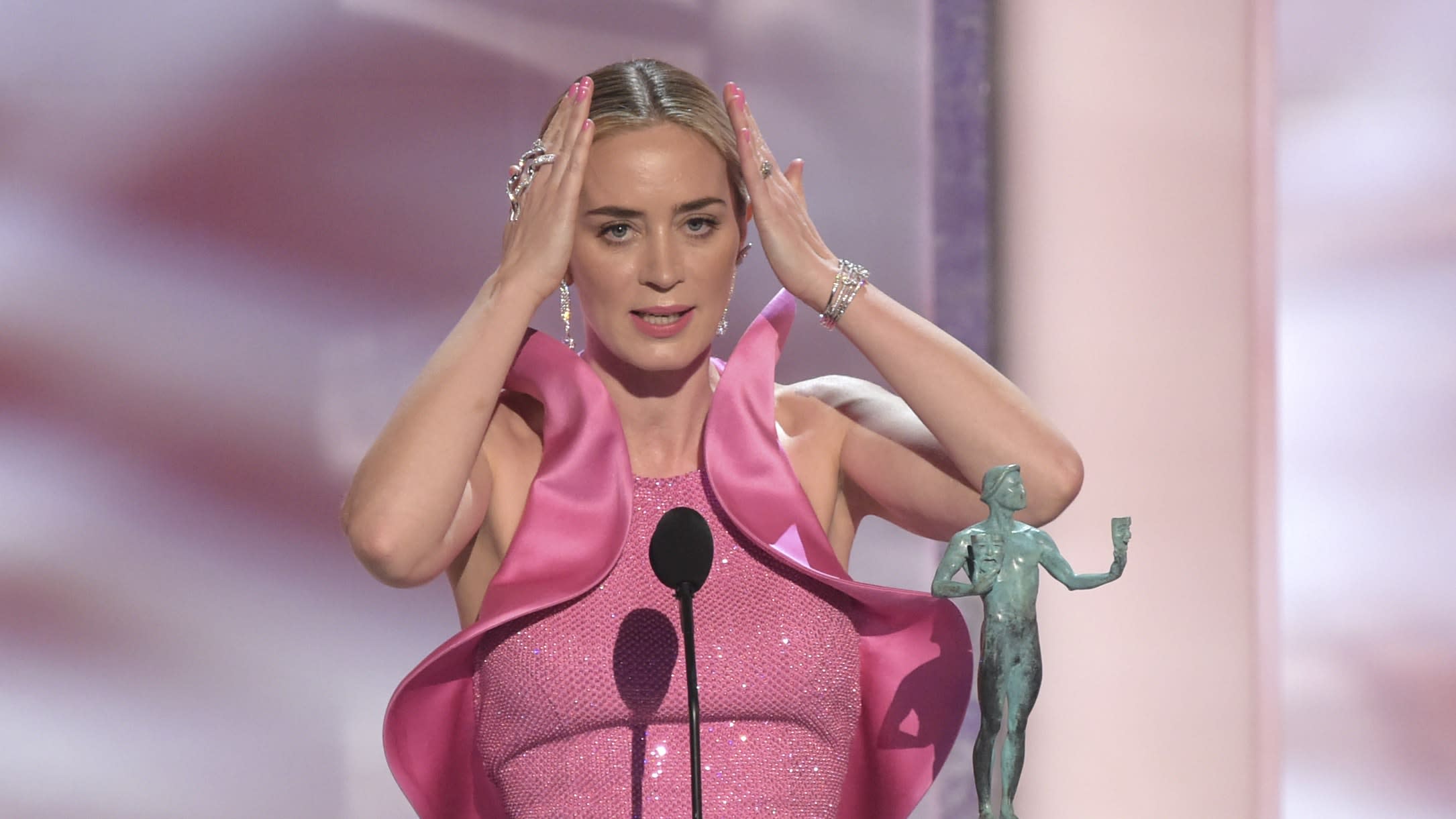 Emily Blunt shocked by SAG Award win You blew my slicked hair back