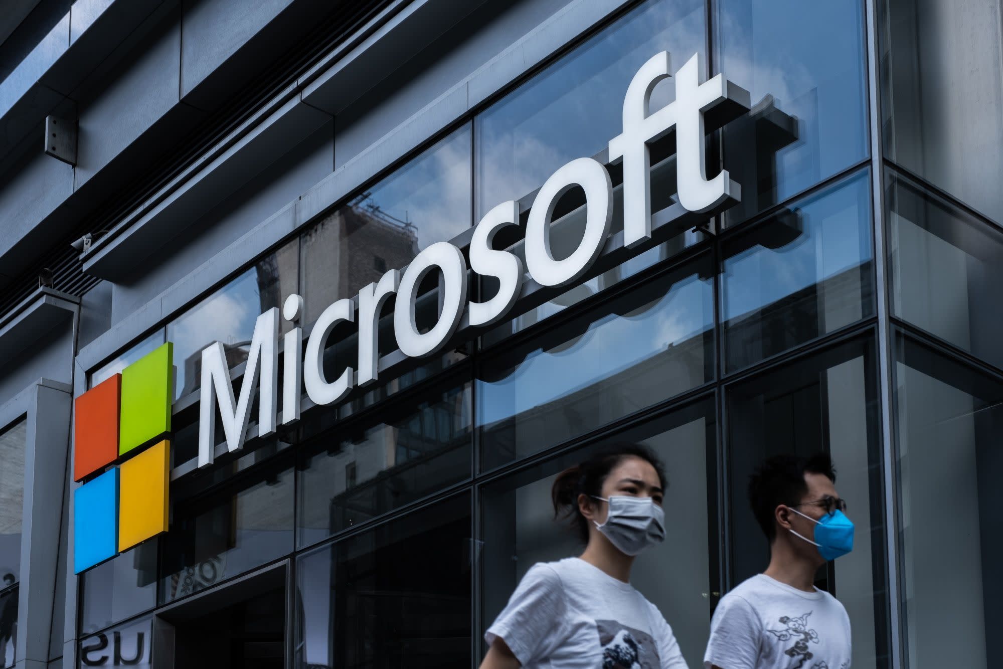 az-news-ai.blogspot.com - Microsoft to Require Vaccinations to Enter U.S. Offices - Yahoo Finance