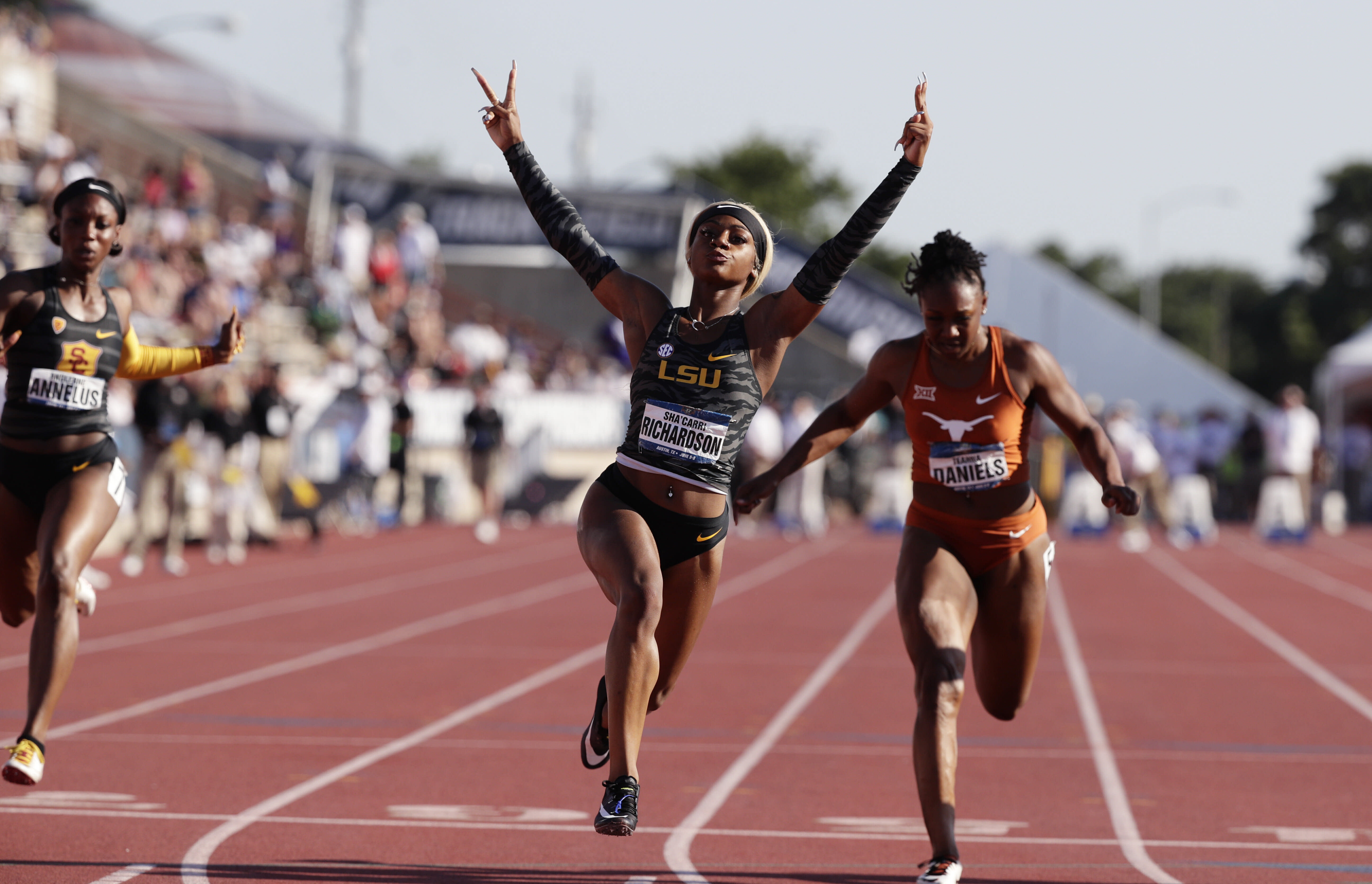 LSU freshman smashes women's 100m collegiate record