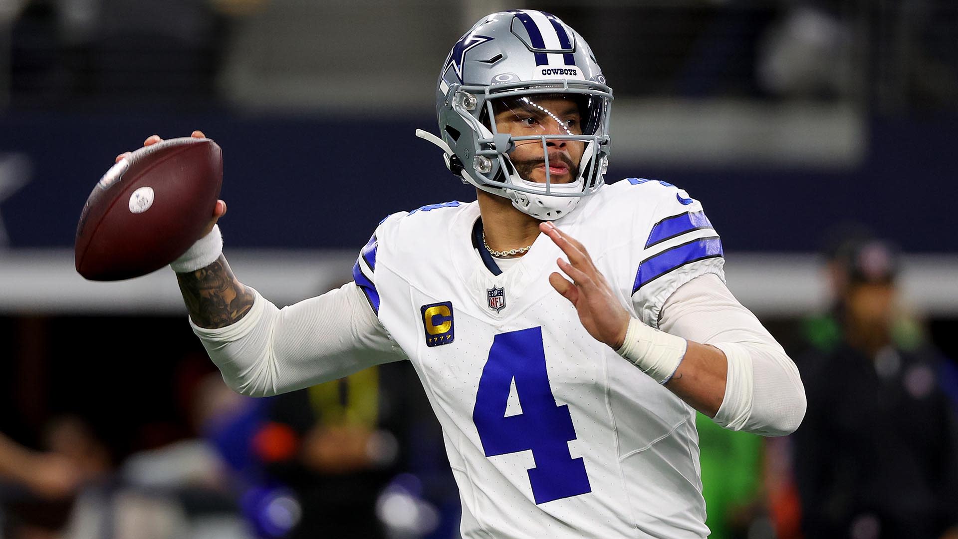 How Dak Prescott guides the Cowboys: Trust, confidence, respect at