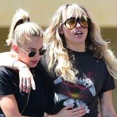 Miley Cyrus and Kaitlynn Carter Have Broken Up