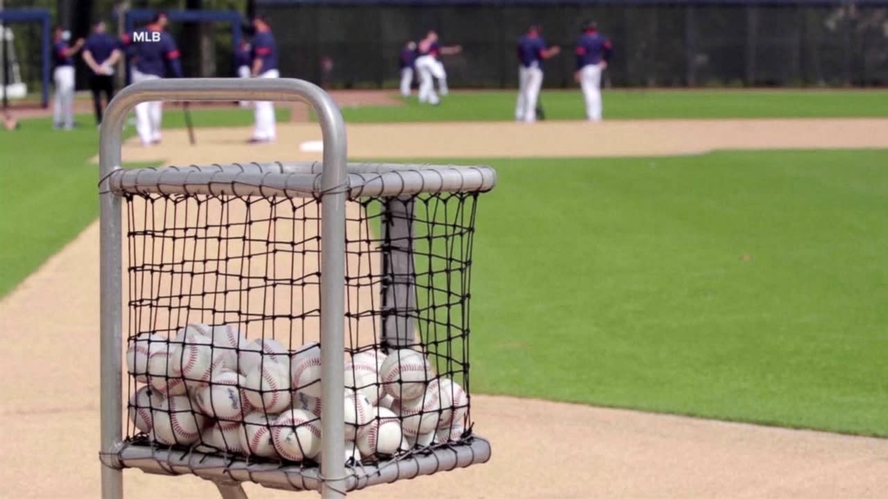 Rockies' Ian Desmond announces he won't play this season in moving post:  'Home is where I need to be