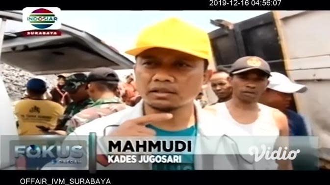 VIDEO Sopir Truk  Pasir  di Lumajang Tewas Tertimpa Bak  