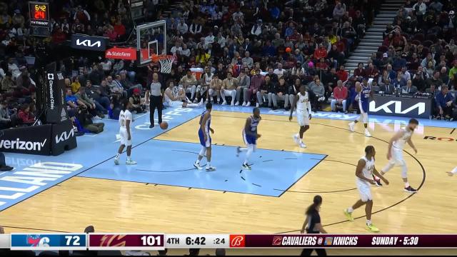 Montrezl Harrell with an assist vs the Cleveland Cavaliers