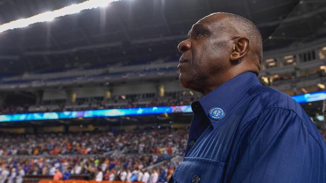 Andre Dawson says owning funeral home was 'a calling'