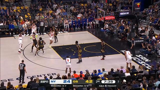 Jericho Sims with a dunk vs the Golden State Warriors