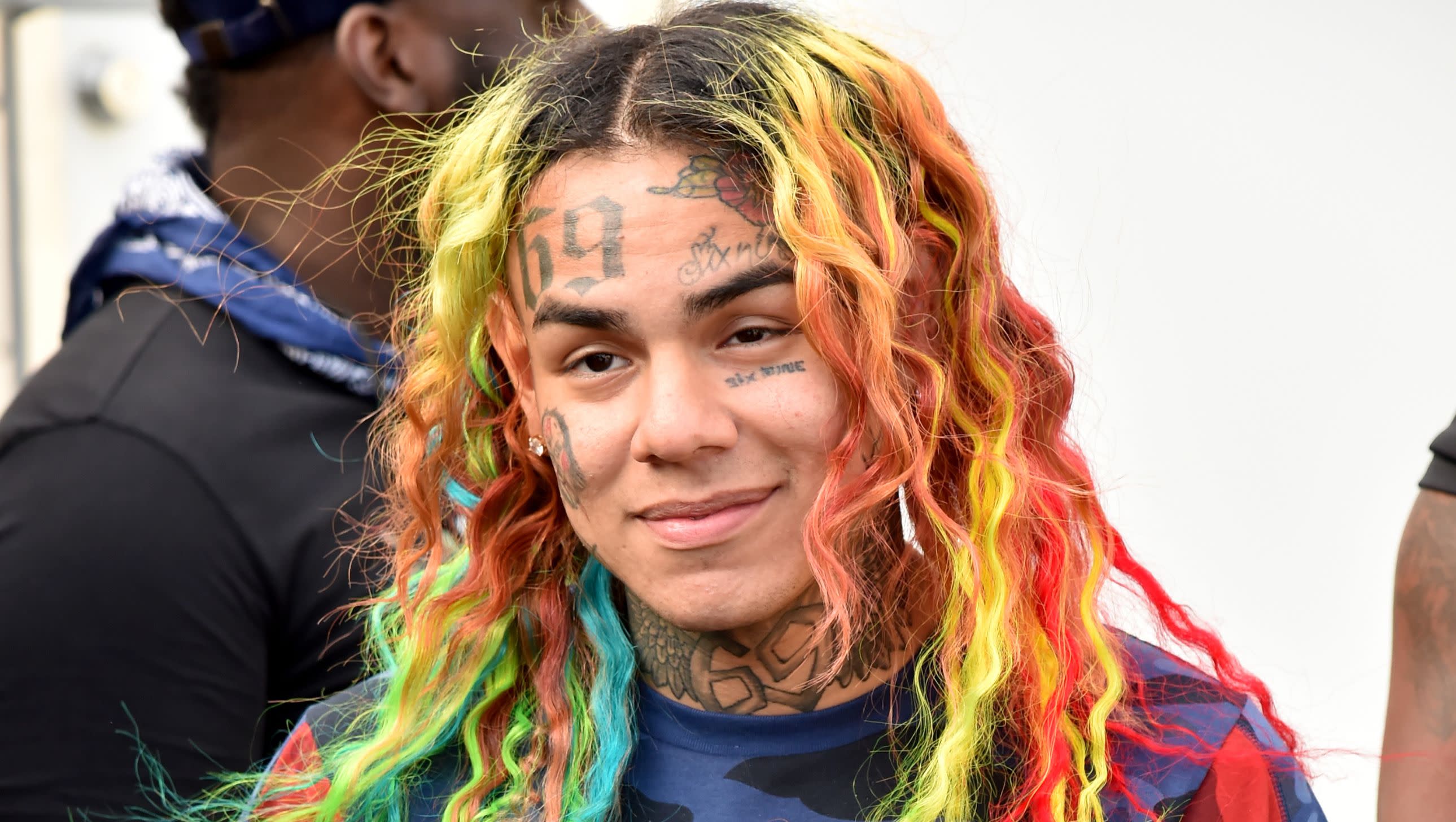 Tekashi 6ix9ine May Be Looking At Early Release, But His Girlfriend