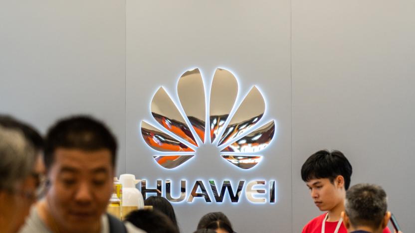 SHENZHEN, GUANGDONG, CHINA - 2019/10/06: Customers at a Chinese multinational technology company, Huawei store in Shenzhen. (Photo by Alex Tai/SOPA Images/LightRocket via Getty Images)