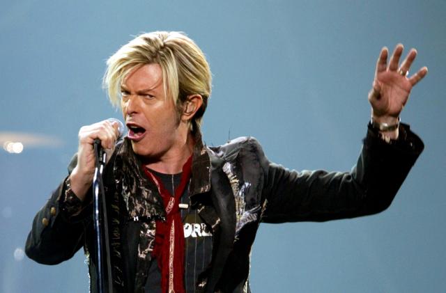 David Bowie performs his North American debut of "A Reality Tour" in Montreal, December 13, 2003. Bowie kicked off his first North American concert series in eight years after battling the flu for a week and canceling several shows.