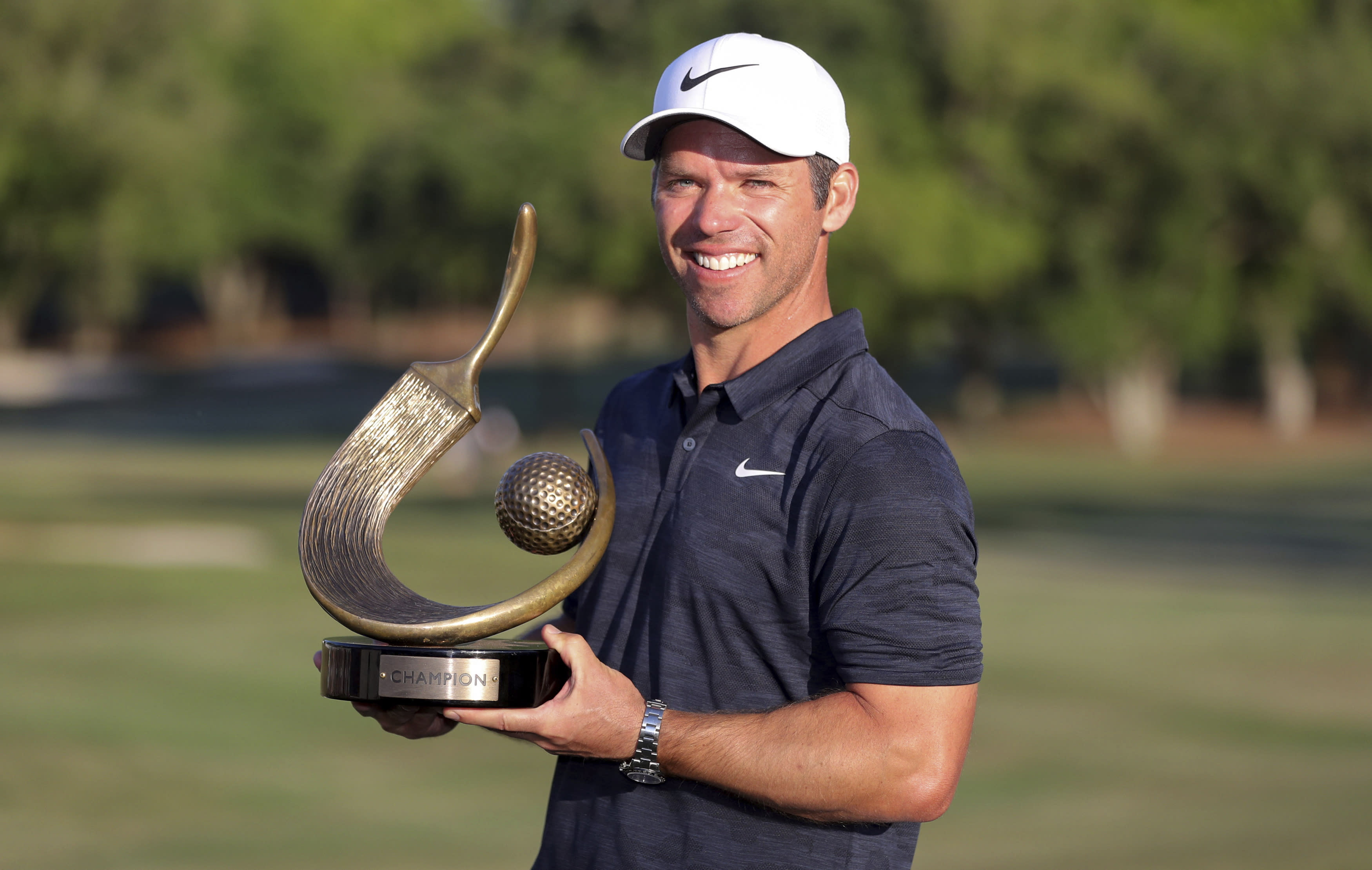 Casey holds on to repeat title at Valspar Championship