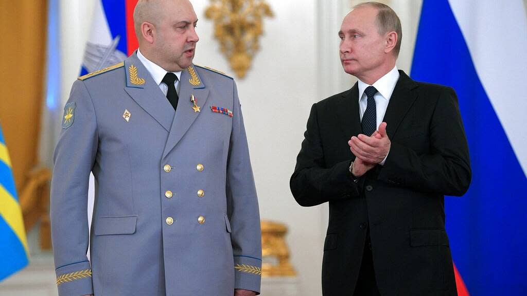 Россия назначает нового главнокомандующего после серии потерь на Украине