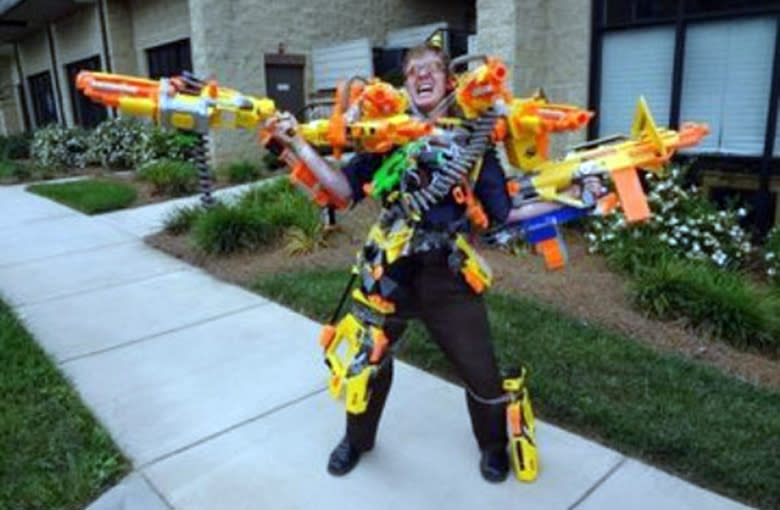 Today S Huge Amazon Sale On Nerf Guns Is Your Back To School Gift To Yourself