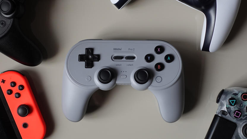 8Bitdo Pro 2 controller