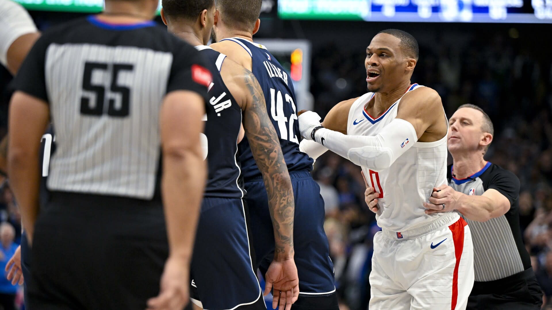 Watch Russell Westbrook get ejected as Clippers fall to Mavericks 101-90