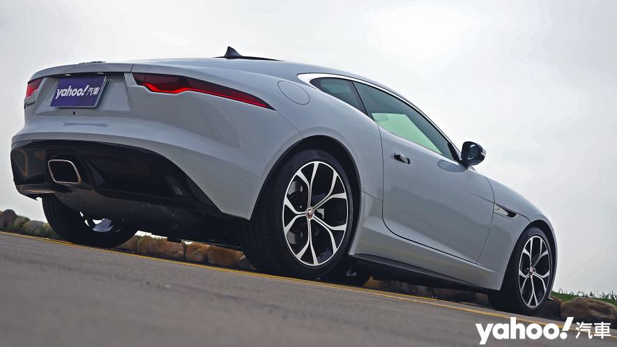 難以忘卻的我流情懷！2021 Jaguar F-Type Coupe P300 R-dynamic八里左岸試駕 - 20