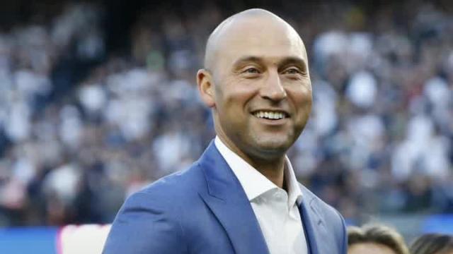 Report: Jeffrey Loria selling Marlins to group led by Derek Jeter for $1.2 billion