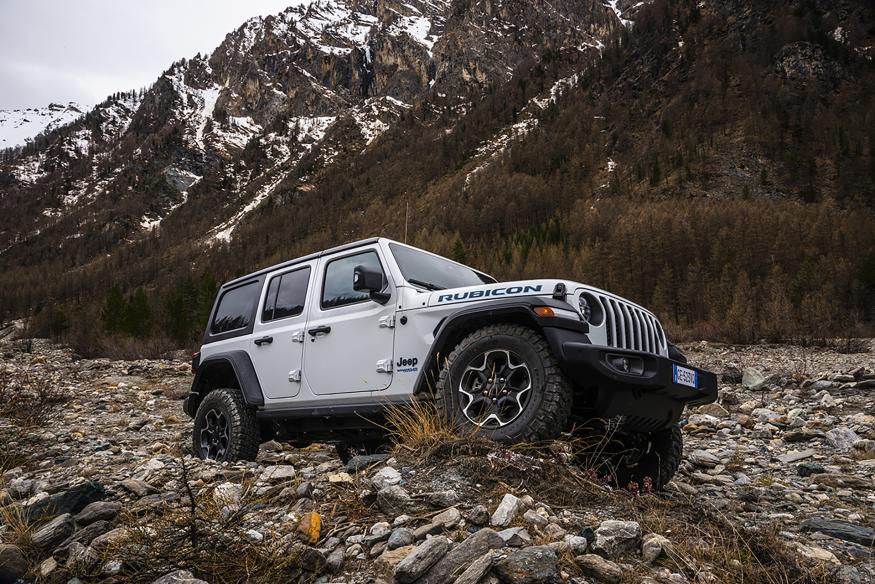 Jeep recalls over 62,000 Wrangler 4xe plugin hybrids over engine