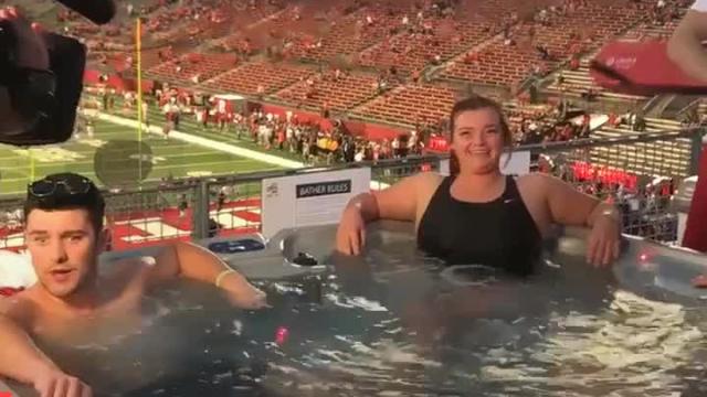 Rutgers had hot tubs in its stadium, but couldn't hang with No. 8 Washington