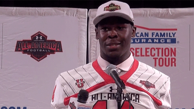 UA Jersey Presentation: Chad Thomas