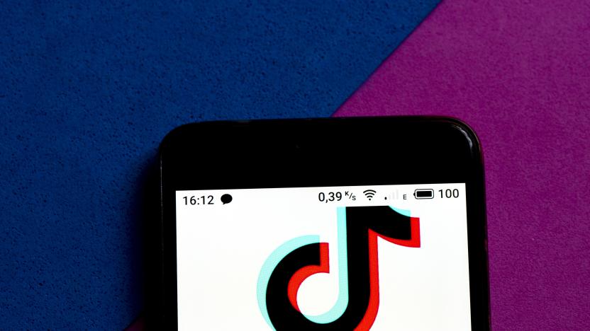 UKRAINE - 2020/10/04: In this photo illustration a TikTok logo is seen displayed on a smartphone. (Photo Illustration by Igor Golovniov/SOPA Images/LightRocket via Getty Images)