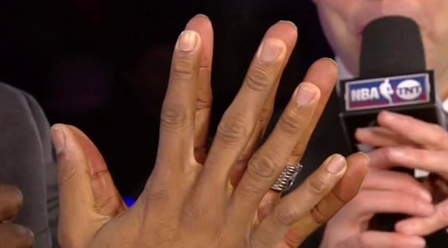 How Could Kawhi Leonard Be So Skilled Offensively With Hands The Size Of Shaq S