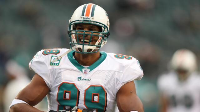 Old Rival Thinks Zach Thomas Should Be In Hall Of Fame