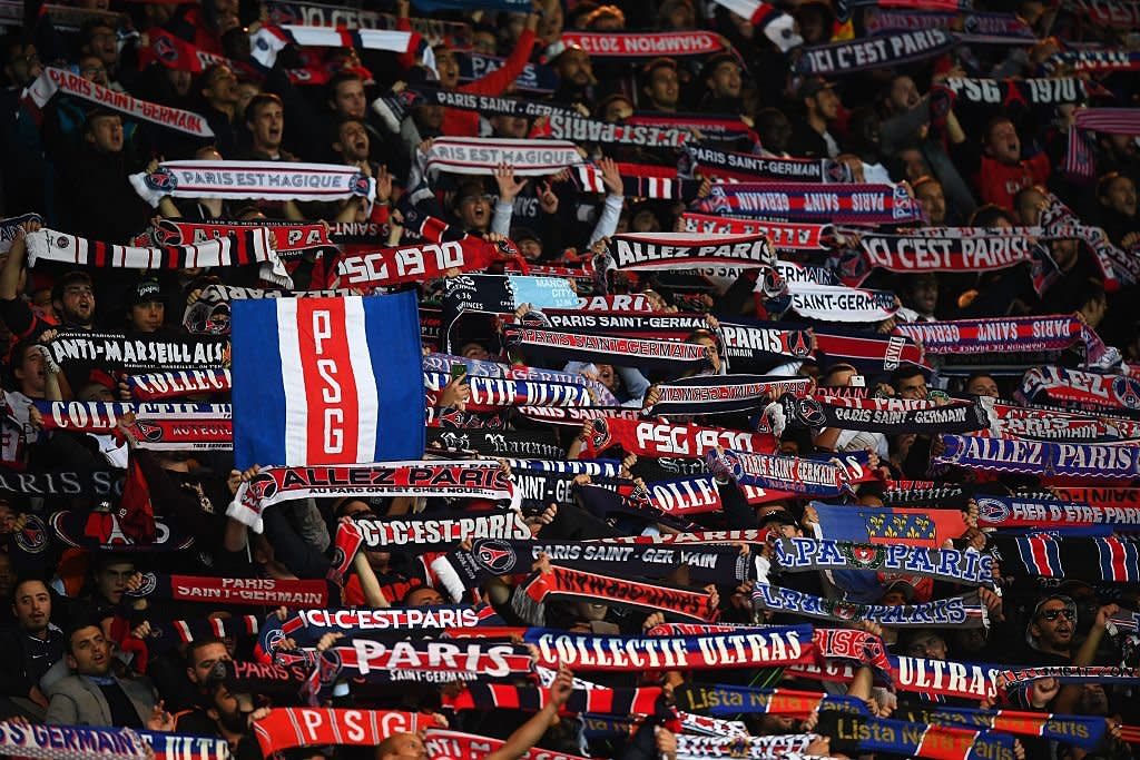 Paris Saint-Germain Big Crest Flag