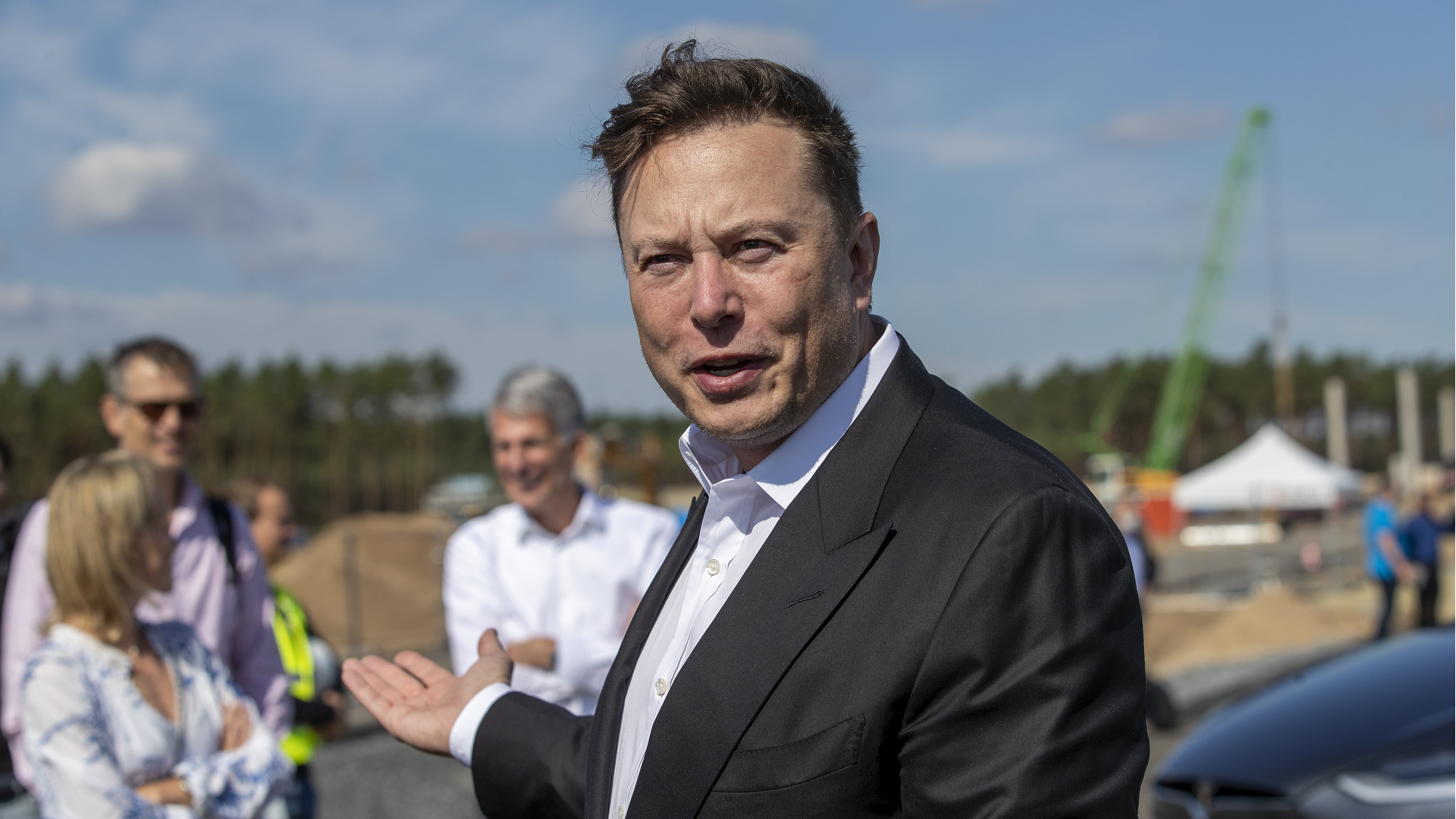 Tesla and SpaceX Employees Reportedly Fear Elon Musk's Mood Swings