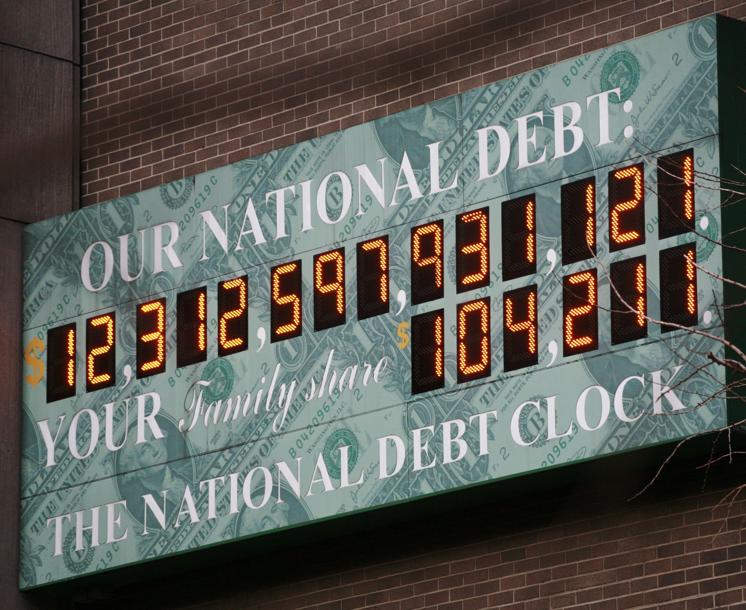 National debt hits 22 trillion for first time ever
